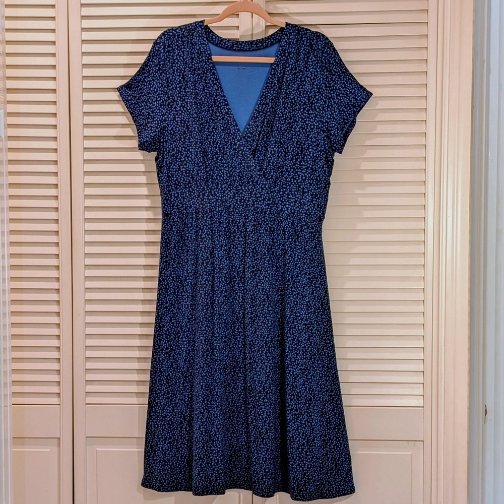 L.L. Bean Navy Blue Printed Wrap-Style Short Sleeve Dress